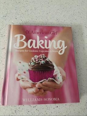 American Girl Baking Recipes Book Cookies Cupcakes Williams-Sonoma Pink